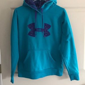 Under Armor Sweatshirt